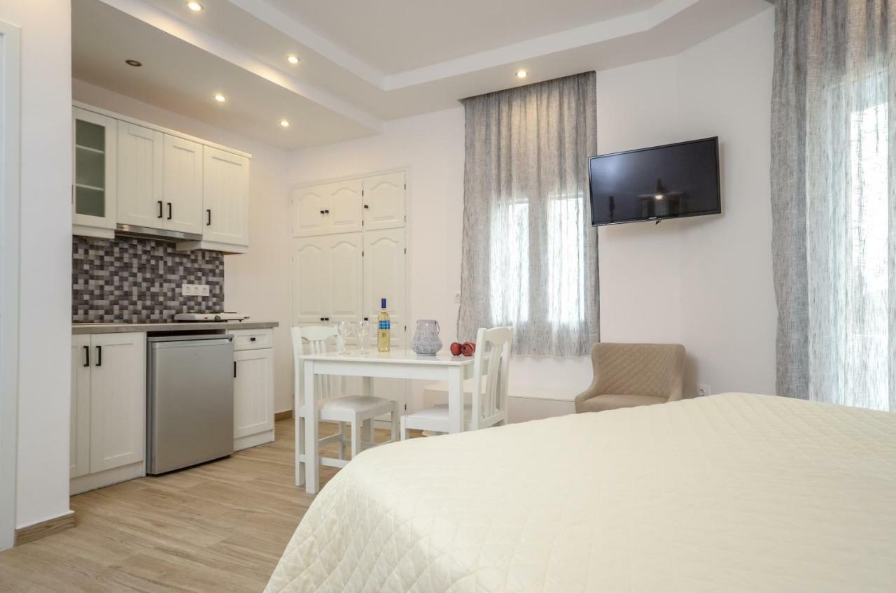 Sun Beach Hotel Naxos City Экстерьер фото